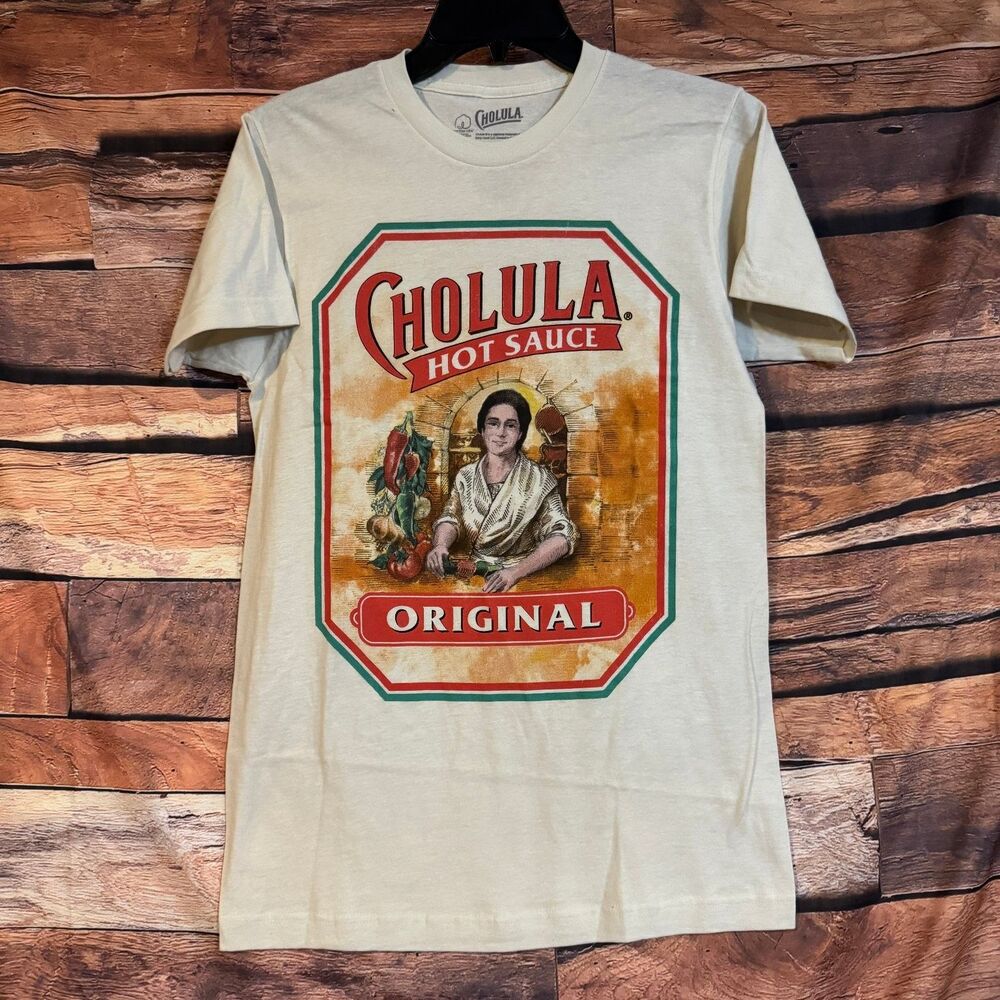 Cholula T-Shirt Men's Cream S Hot Sauce Label Graphic Print Cotton Foodie